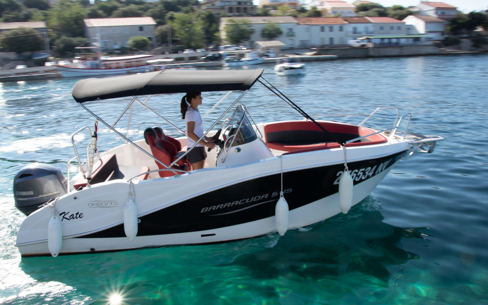 Baracuda 545 speedboat rent a boat Novalja Pag Yamaha 130 HP