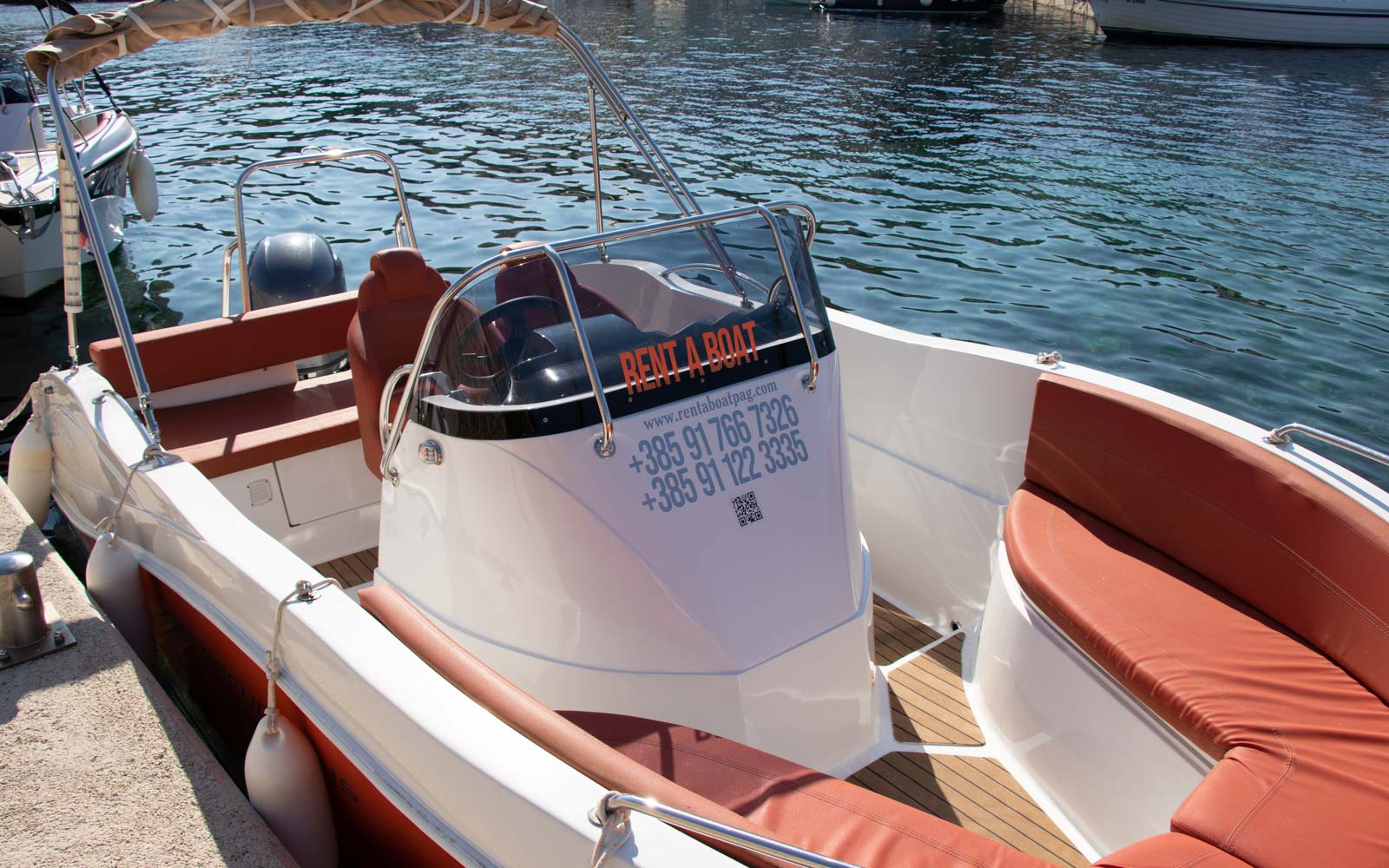 Baracuda 545 rent a boat Pag view 8