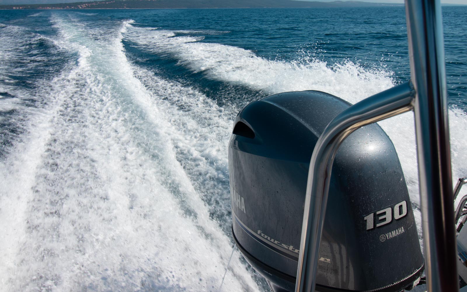 Baracuda 545 rent a boat Pag view 12