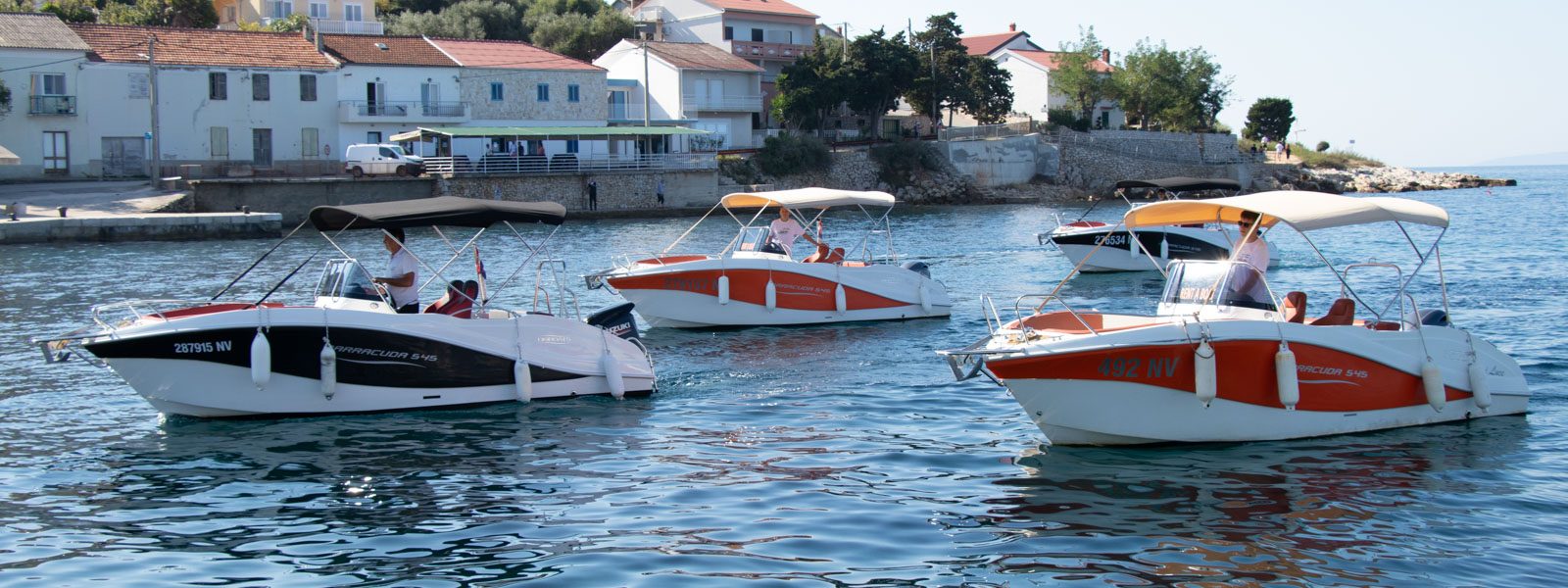 Speedboat rental Novalja Pag Baracuda 545 Yamaha 130 HP boat hire